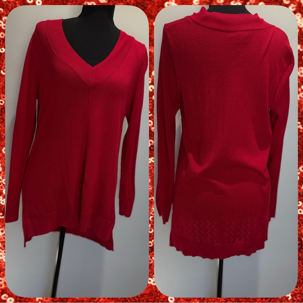 Cable & Gauge Vibrant Red V-Neck Long Sleeve Lightweight Sweater-size medium